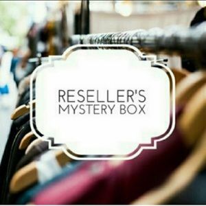 🌟Reseller Mystery Box value of $200 🌟